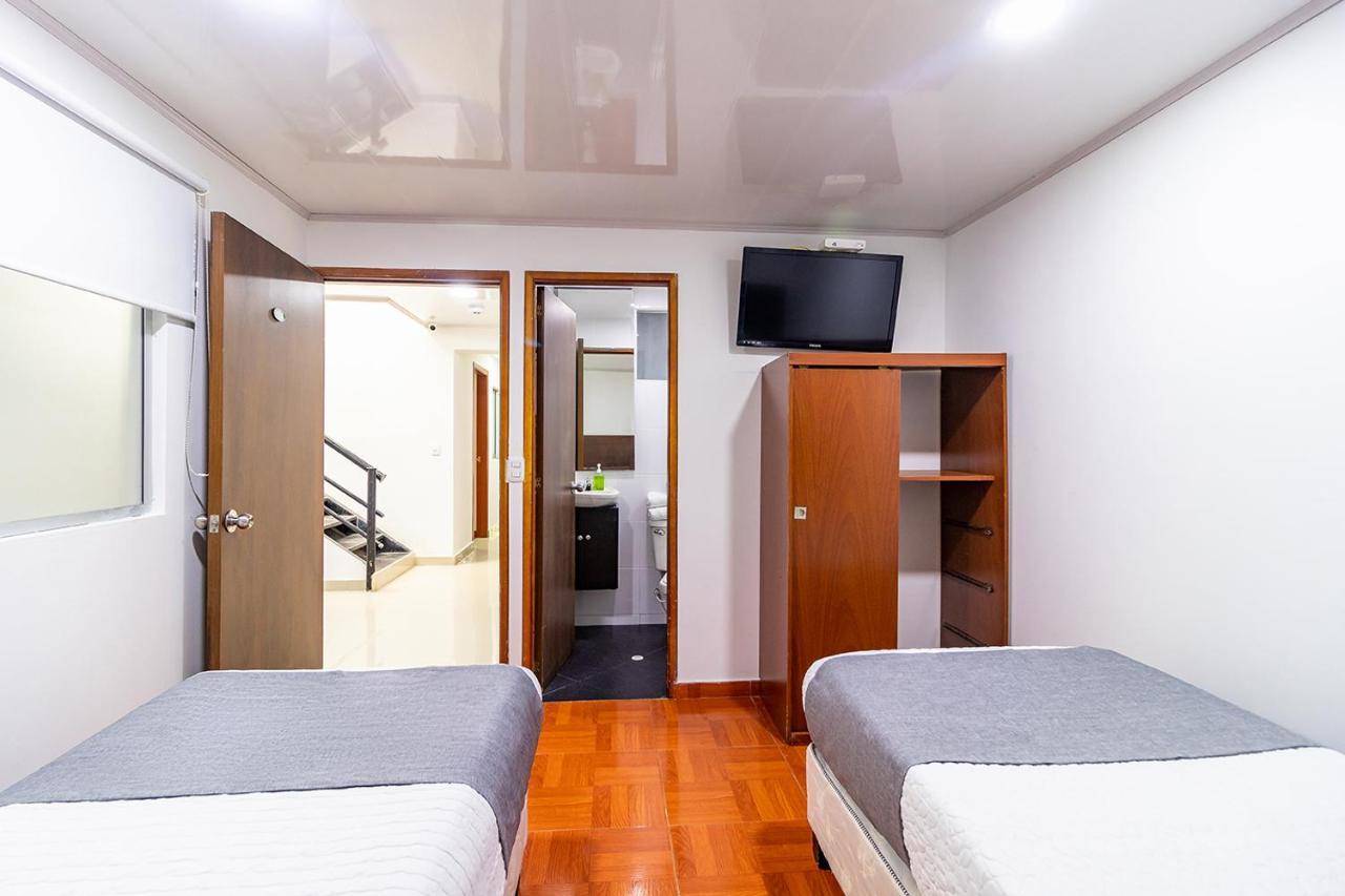 Hotel Harrington 63 Bogota Buitenkant foto